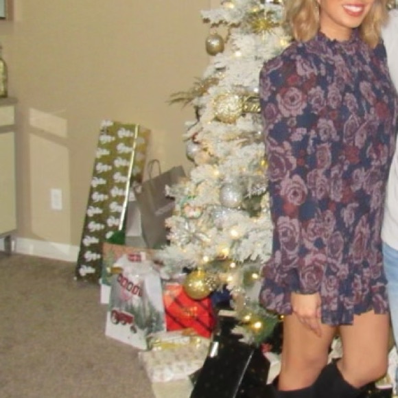 Zara dress - Picture 4 of 4